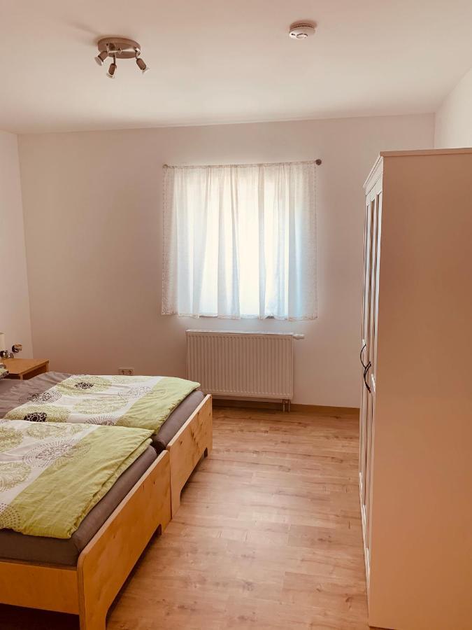 Ferienwohnung Bad Camberg - Apartment 3 Hoelzer Exterior foto
